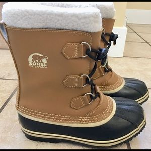NEW W/O TAGS perfect condition Sorel winter boots